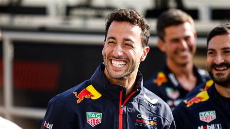 daniel ricciardo honey badger